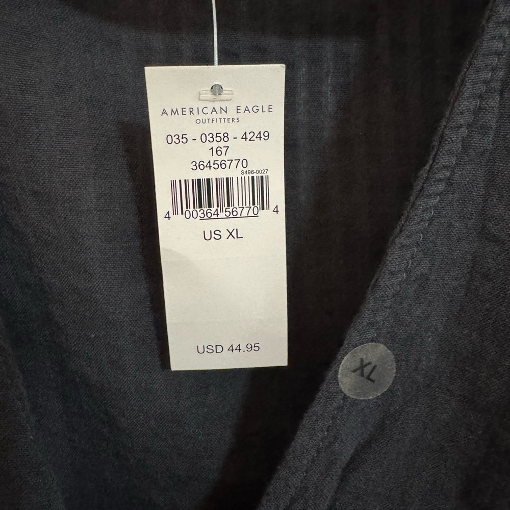 *NWT* American Eagle Outfitters Black Blouse with Tie Front and Long Sleeves - Picture 4 of 7
